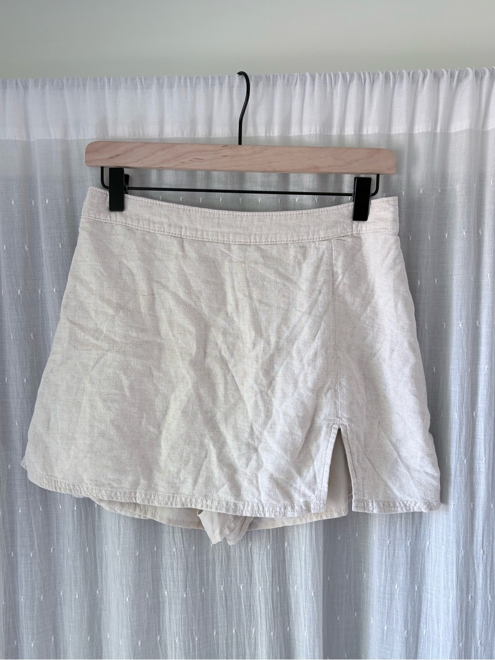 Hollister Cream Linen-Blend Skort with Side Split